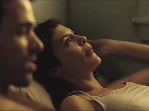 Audrey Tautou has sex with both a man and a woman