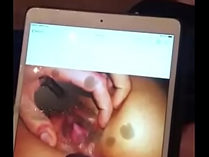 Girlfriend wanted to watch strangers cum on her pictures