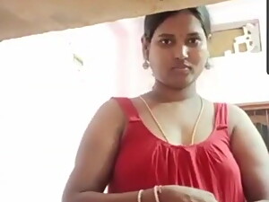 Madurai, Tamil sexy aunty in chimmies with hard nipples