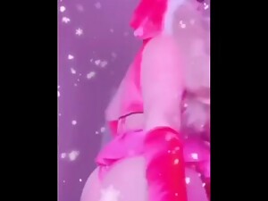 Christmas bimbo twerks her plastic slut body